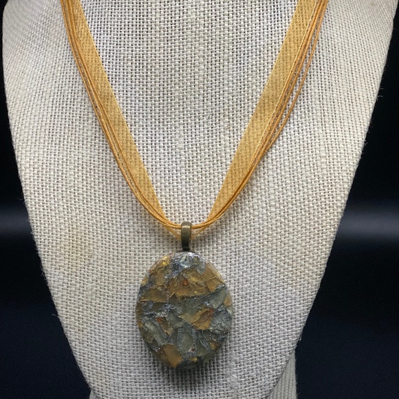 Handmade Pendant Necklace - Picture 1 of 1